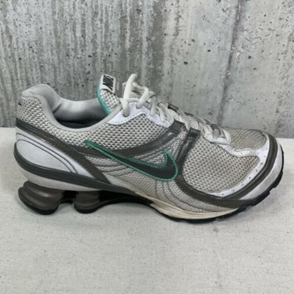 Nike Navina 3 Shox Women’s Size 8.5 343663-103 White/Newsprint-Metallic Pewter - Picture 3 of 10